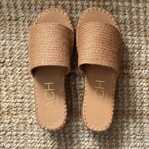 Beach by Matisse Del Mar Terracotta sandals!